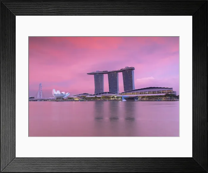 Framed Print : Marina Bay Sands Hotel at sunset, Marina Bay, Singapore Framed Print : Marina Bay Sands Hotel at sunset, Marina Bay, Singapore
