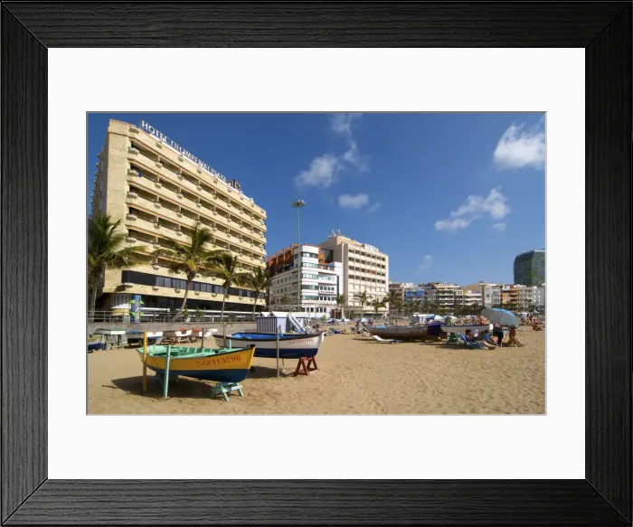 Framed Print : Fishing boats on Las Canteras beach in Las Palmas, Gran Canaria, Canary Islands, Spain Framed Print : Fishing boats on Las Canteras beach in Las Palmas, Gran Canaria, Canary Islands, Spain
