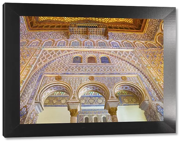 Spain, Andalucia, Seville, Alcazar, ceiling in Ambassadors Hall (Salon