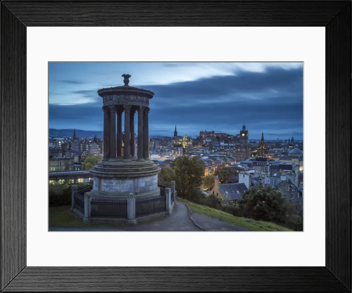 Framed Print : Dugald Stewart Monument and illuminated Edinburgh city viewed from Observatory House Framed Print : Dugald Stewart Monument and illuminated Edinburgh city viewed from Observatory House