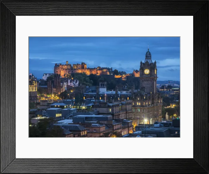 Framed Print : Illuminated Edinburgh Castle and Balmoral Hotel clock tower viewed from Observatory Framed Print : Illuminated Edinburgh Castle and Balmoral Hotel clock tower viewed from Observatory