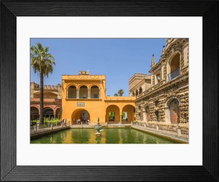 Framed Print : The Mercury Pond of the Real Alcazar, UNESCO World Heritage Site, Sevilla, Andalusia