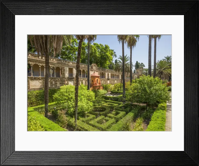 Framed Print : Garden of the Real Alcazar, Sevilla, Andalusia, Spain Framed Print : Garden of the Real Alcazar, Sevilla, Andalusia, Spain