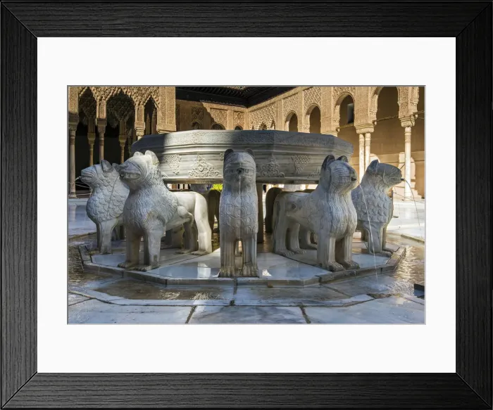 Framed Print : Fountain of the Court of the Lions, Palace of the Lions, Alhambra palace, Granada Framed Print : Fountain of the Court of the Lions, Palace of the Lions, Alhambra palace, Granada