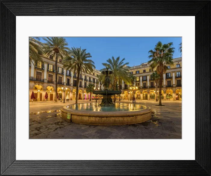 Framed Print : Evening view of Plaza Real or Placa Reial, Barcelona, Catalonia, Spain Framed Print : Evening view of Plaza Real or Placa Reial, Barcelona, Catalonia, Spain