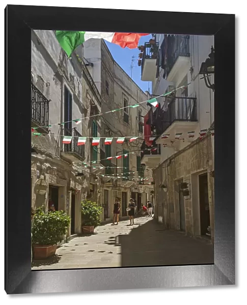 Alley, Monopoli, Apulien, Italien