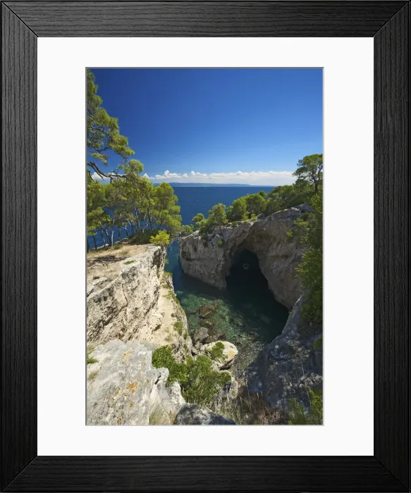 Framed Print : Grotta delle Viole, Isola San Domino, Tremiti Islands, Apulia, Italy Framed Print : Grotta delle Viole, Isola San Domino, Tremiti Islands, Apulia, Italy