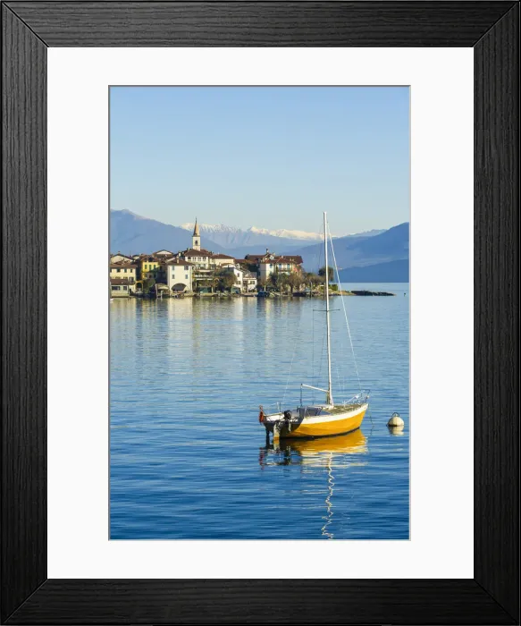 Framed Print : Fisherman island and its surroundings. Borromean islands, Lake Maggiore, Italy