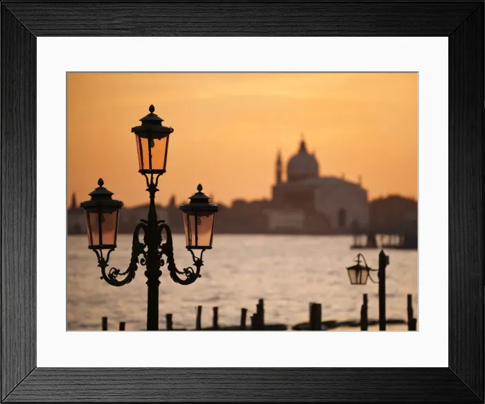 Framed Print : Traditional lamps and The Chiesa del Santissimo Redentore at sunset, Venice, Veneto Framed Print : Traditional lamps and The Chiesa del Santissimo Redentore at sunset, Venice, Veneto