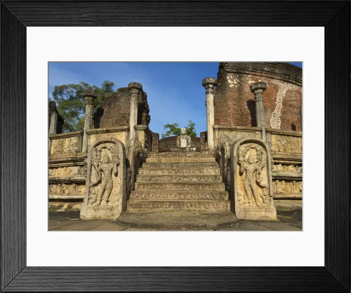 Framed Print : Vatadage, Quadrangle, Polonnaruwa (UNESCO World Heritage Site), North Central Province Framed Print : Vatadage, Quadrangle, Polonnaruwa (UNESCO World Heritage Site), North Central Province