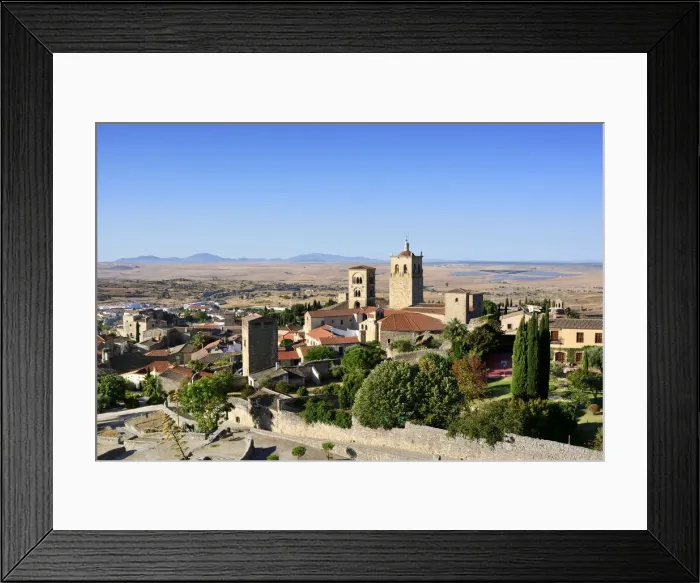 Framed Print : The Church of Santa Maria la Mayor with its two towers, dating back to the 15th century