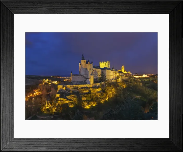 Framed Print : Spain, Castile and Leon, Segovia, the Alcazar and cathedral at night Framed Print : Spain, Castile and Leon, Segovia, the Alcazar and cathedral at night