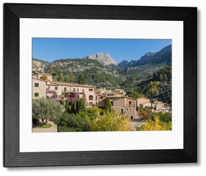 Framed Print : View of the mountain village of Fornalutx with Puig Major, the highest peak on Majorca