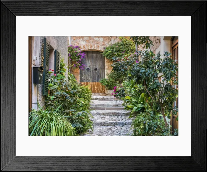 Framed Print : Picturesque cobbled street in the mountain village of Fornalutx, Majorca, Balearic Framed Print : Picturesque cobbled street in the mountain village of Fornalutx, Majorca, Balearic
