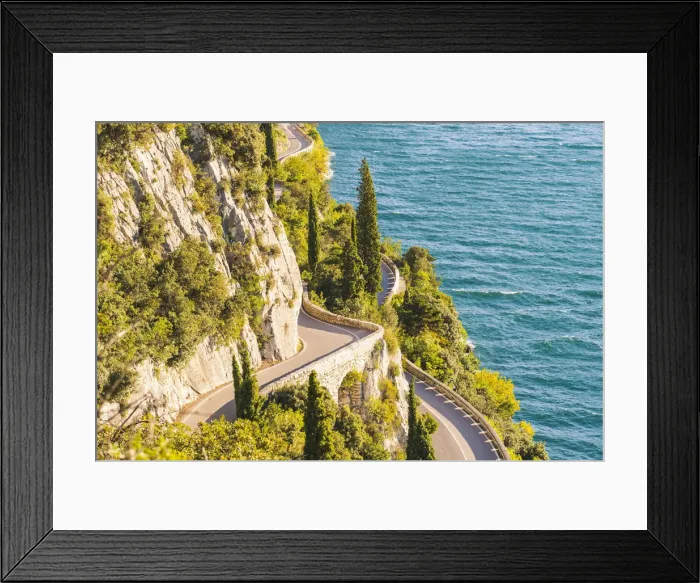 Framed Print : Strada della Forra, Tremosine, lake Garda, Brescia district, Lombardy, Italy Framed Print : Strada della Forra, Tremosine, lake Garda, Brescia district, Lombardy, Italy