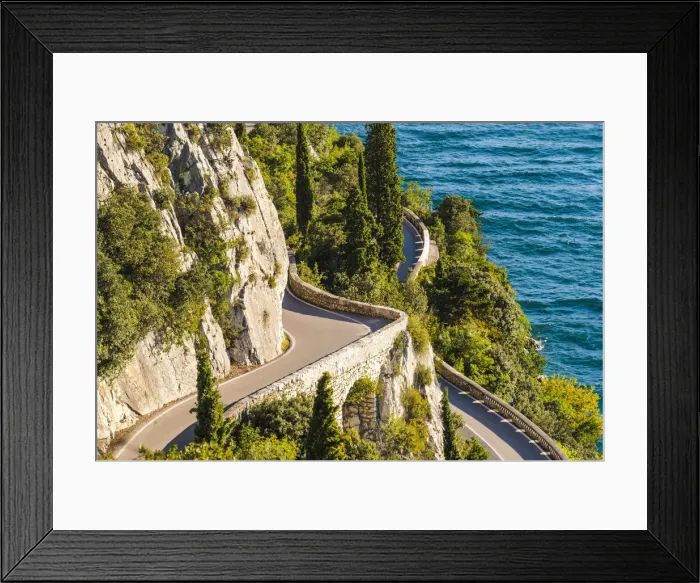 Framed Print : Strada della Forra, Tremosine, lake Garda, Brescia district, Lombardy, Italy Framed Print : Strada della Forra, Tremosine, lake Garda, Brescia district, Lombardy, Italy