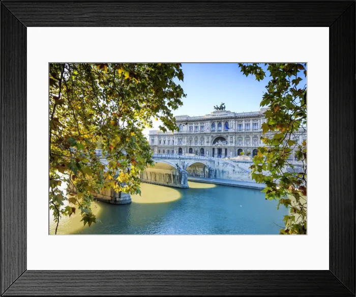 Framed Print : Italy, Rome, law court reflecting on Tevere river Framed Print : Italy, Rome, law court reflecting on Tevere river