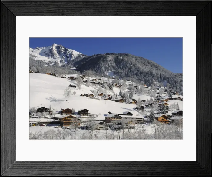 Framed Print : Grindelwald, Bernese Oberland, Switzerland Framed Print : Grindelwald, Bernese Oberland, Switzerland