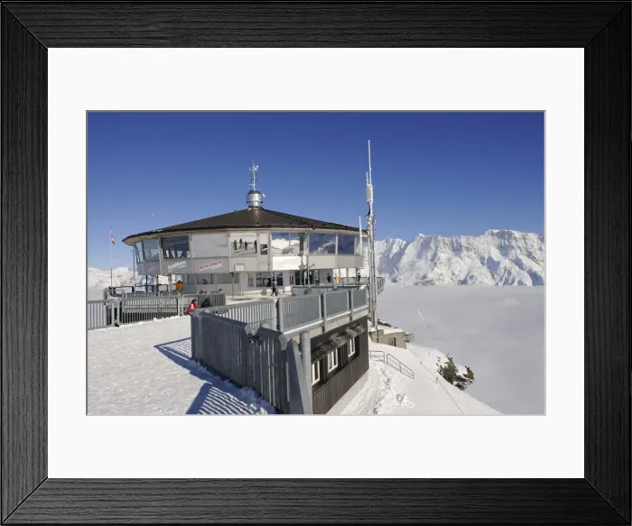Framed Print : Berstation Schilthorn, Piz Gloria, Lauterbrunnen, Bernese Oberland, Switzerland Framed Print : Berstation Schilthorn, Piz Gloria, Lauterbrunnen, Bernese Oberland, Switzerland