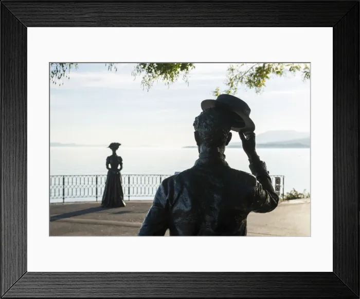 Framed Print : Sculptures at Esplanade du Montblanc, Neuchatel, Switzerland Framed Print : Sculptures at Esplanade du Montblanc, Neuchatel, Switzerland