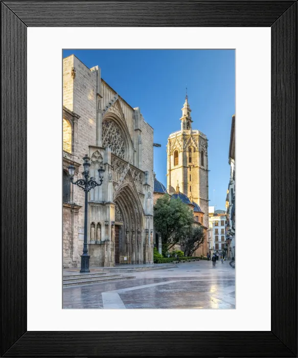 Framed Print : Plaza de la Virgen and Cathedral, Valencia, Comunidad Valenciana, Spain Framed Print : Plaza de la Virgen and Cathedral, Valencia, Comunidad Valenciana, Spain