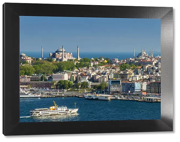 City skyline with Hagia Sophia and Sultan Ahmed Mosque or Blue Mosque, Istanbul, Turkey