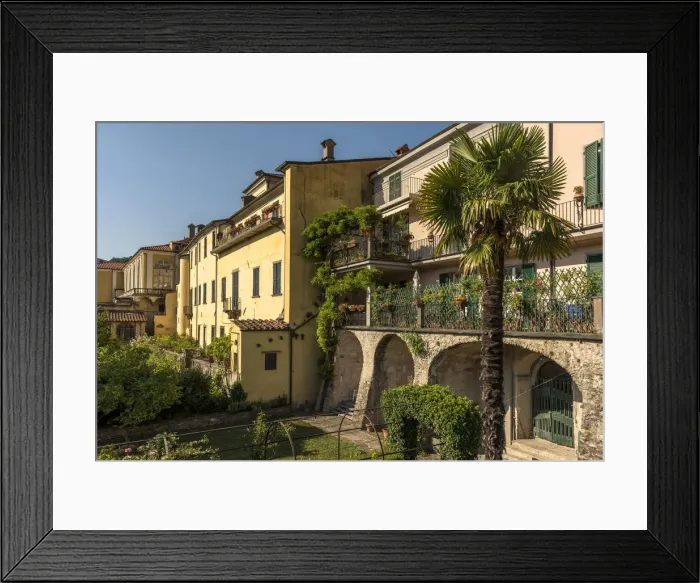 Framed Print : Italy, Tuscany, courtyards in Pontremoli Framed Print : Italy, Tuscany, courtyards in Pontremoli