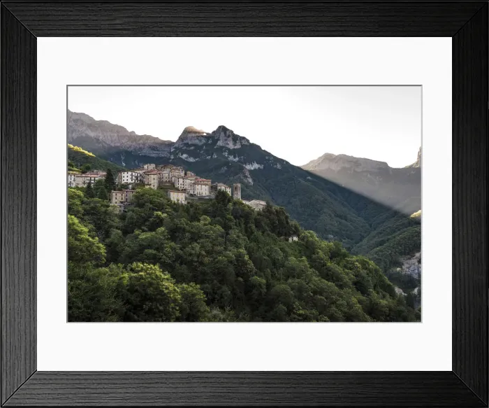Framed Print : Italy, Tuscany, a view towards the village Pruno and the monte forato (mountain with