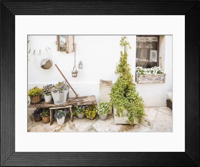 Framed Print : Locorotondo, Puglia, Italy, Europe Framed Print : Locorotondo, Puglia, Italy, Europe