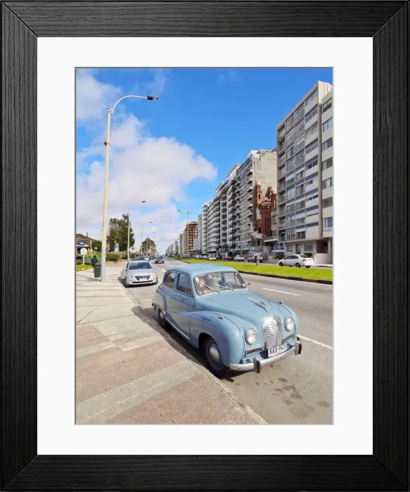 Framed Print : Uruguay, Montevideo, Vintage car parked by the Rambla