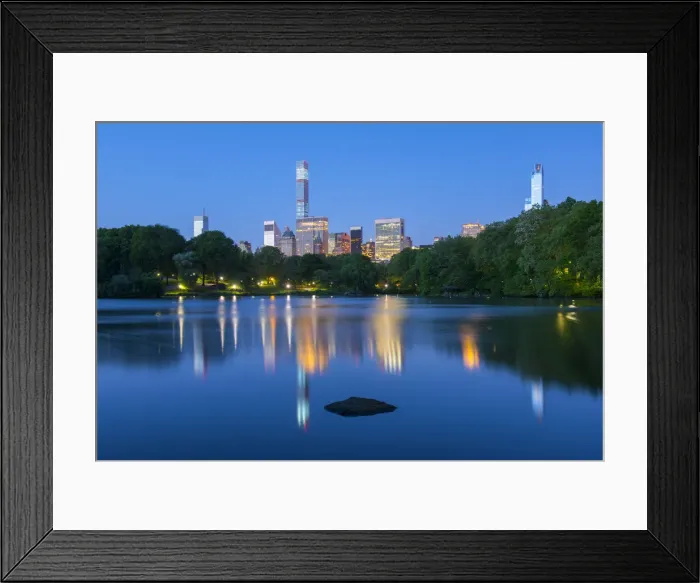 Framed Print : USA, East Coast, New York, Manhattan, Upper Westside, Central Park, the lake at dawn Framed Print : USA, East Coast, New York, Manhattan, Upper Westside, Central Park, the lake at dawn