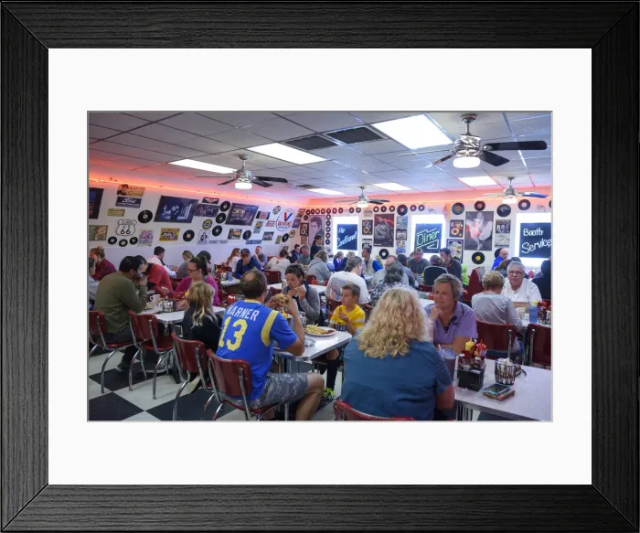 Framed Print : USA, Illinois, Midwest, Route 66, Springfield, Charlie Parkers Diner Framed Print : USA, Illinois, Midwest, Route 66, Springfield, Charlie Parkers Diner