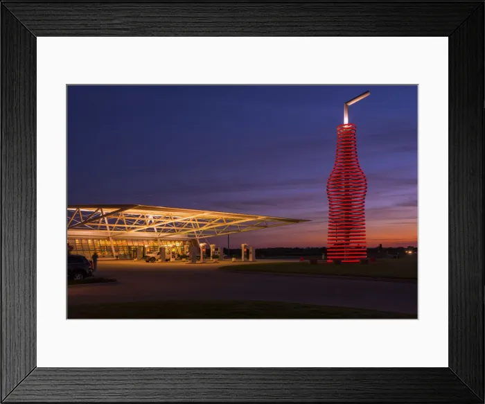 Framed Print : USA, Midwest, Oklahoma, Route 66, Arcadia, Pops Gas Station on Route 66 Framed Print : USA, Midwest, Oklahoma, Route 66, Arcadia, Pops Gas Station on Route 66