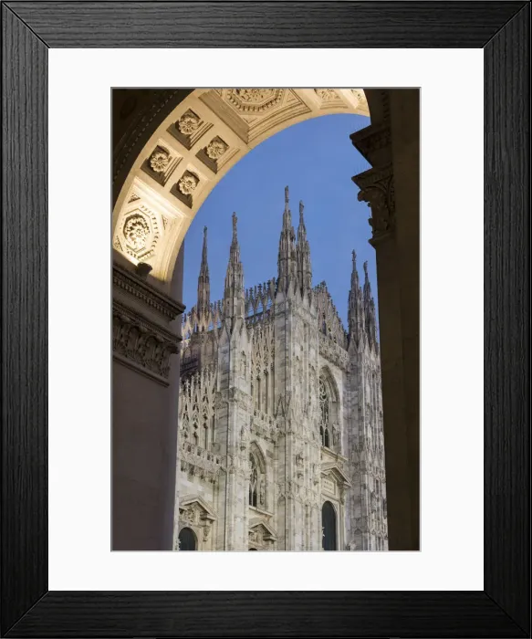Framed Print : Duomo cathedral, Milan, Lombardy, Italy Framed Print : Duomo cathedral, Milan, Lombardy, Italy