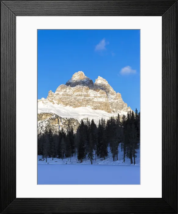 Framed Print : 3 Zinnen, Tre Cime Di Lavaredo and snowy landscape, Dolomites Alps, Italy Framed Print : 3 Zinnen, Tre Cime Di Lavaredo and snowy landscape, Dolomites Alps, Italy