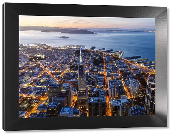 Aerial of downtown district at sunset, San Francisco, California, USA