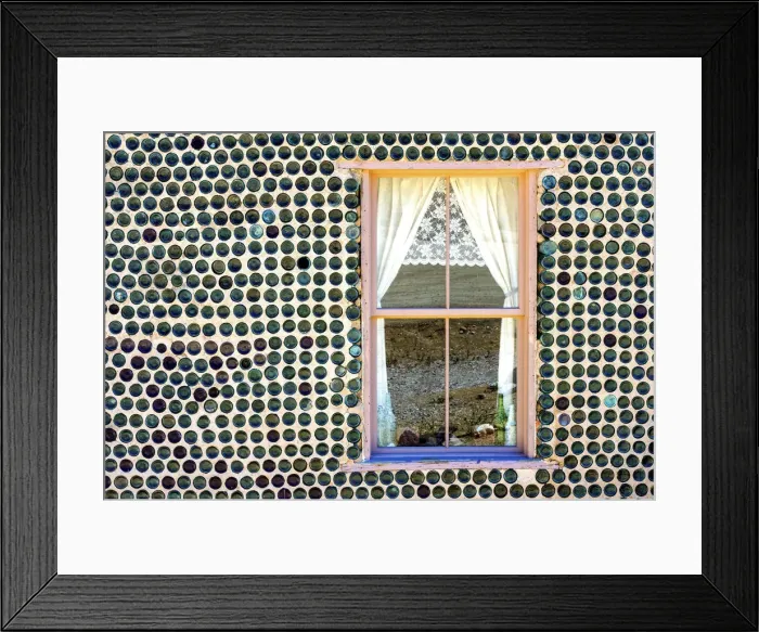 Framed Print : Tom Kellys Bottle House, Rhyolite, California, USA Framed Print : Tom Kellys Bottle House, Rhyolite, California, USA