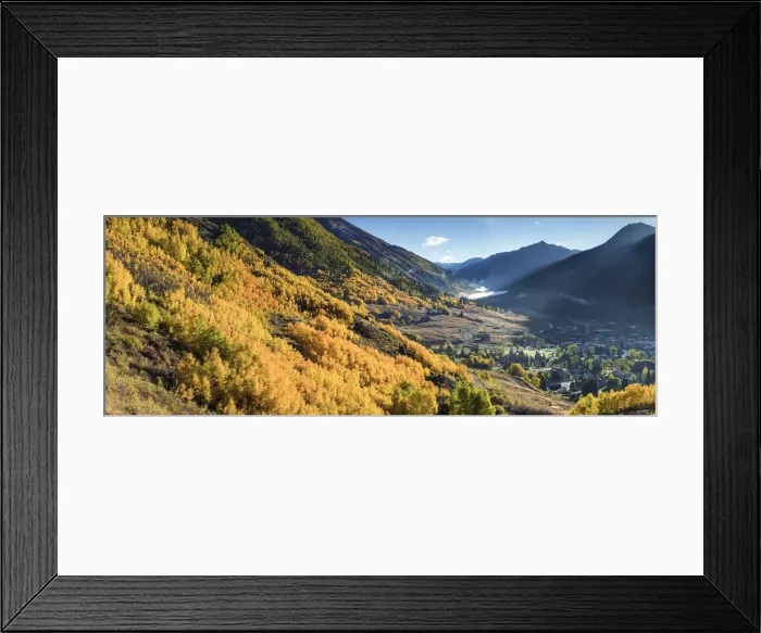 Framed Print : Vieww over Silverton in Autumn, Colorado, USA Framed Print : Vieww over Silverton in Autumn, Colorado, USA