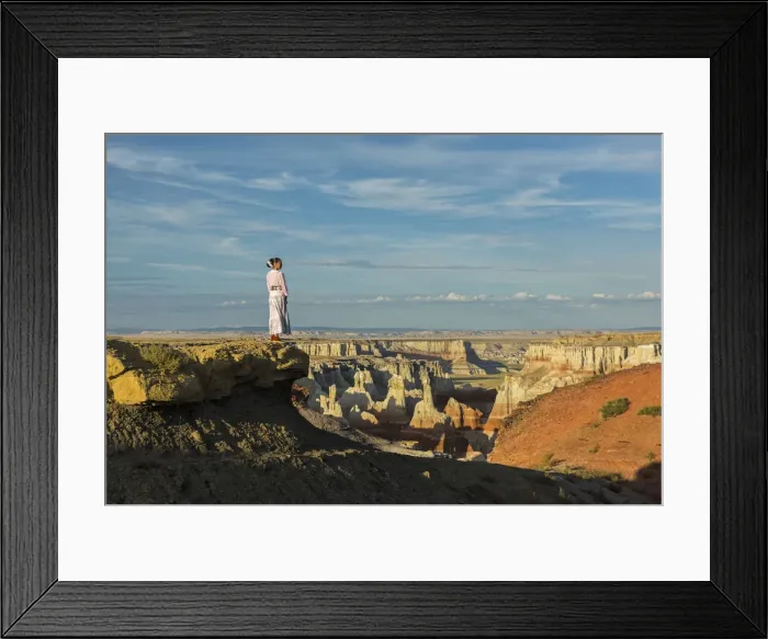 Framed Print : USA, Southwest, Arizona, Navajo Indian reservation, four corners, Dine woman in traditional Framed Print : USA, Southwest, Arizona, Navajo Indian reservation, four corners, Dine woman in traditional