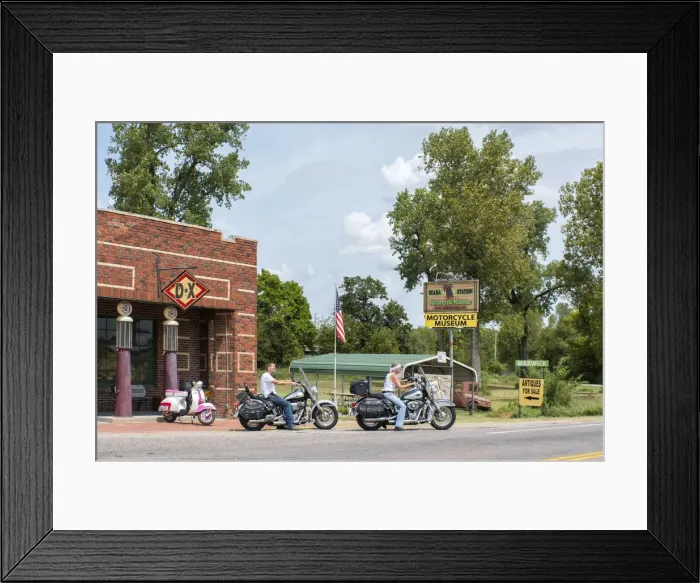 Framed Print : USA, Midwest, Oklahoma, Route 66, Warwick, DX Seaba Station, gas station Framed Print : USA, Midwest, Oklahoma, Route 66, Warwick, DX Seaba Station, gas station