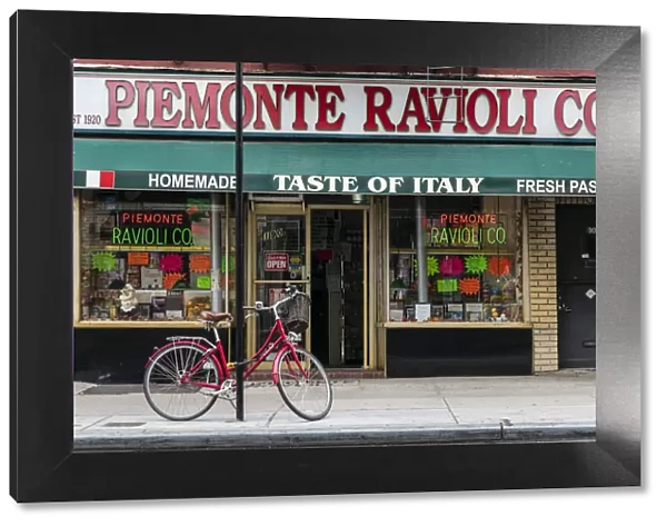 Italian specialities shop, Little Italy, Manhattan, New York, USA