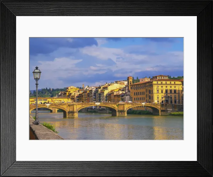 Framed Print : Santa Trinita Bridge, Florence, Tuscany, Italy, Europe Framed Print : Santa Trinita Bridge, Florence, Tuscany, Italy, Europe
