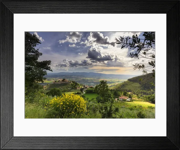 Framed Print : Italy, Umbria, Perugia district, Campello sul Clitunno. The Castel of Campello Alto Framed Print : Italy, Umbria, Perugia district, Campello sul Clitunno. The Castel of Campello Alto