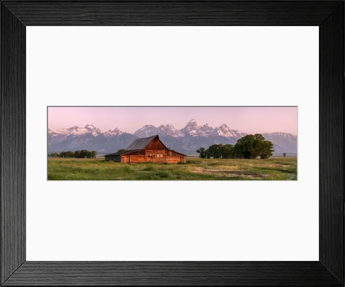 Framed Print : U. S. A. Wyoming, Grand Teton National Park, Mormon Row Barn Framed Print : U. S. A. Wyoming, Grand Teton National Park, Mormon Row Barn