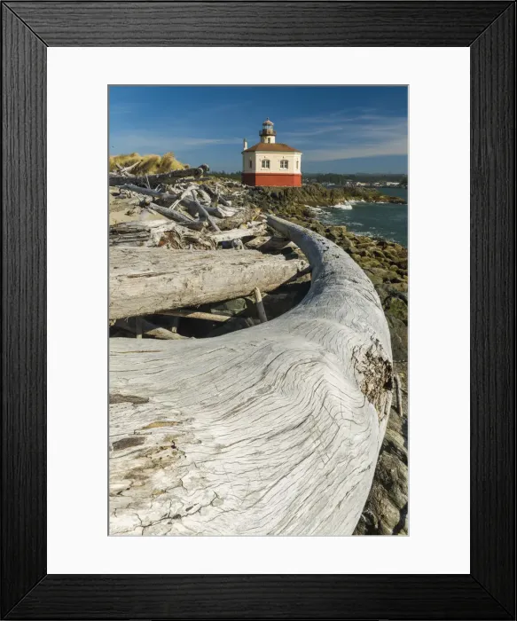 Framed Print : Coquille River Lighthouse, Bandon, Oregon, USA