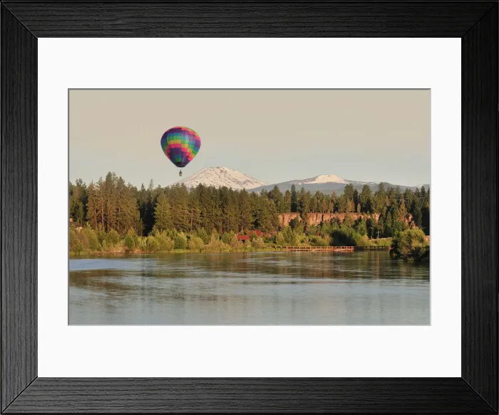 Framed Print : Balloons Over Bend, Old Mill district, Central Oregon, USA Framed Print : Balloons Over Bend, Old Mill district, Central Oregon, USA