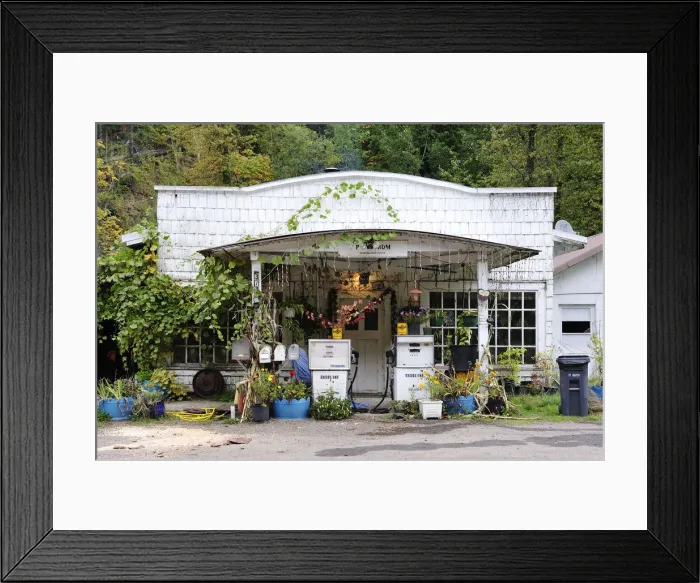 Framed Print : Little Sweden Service Station, Highway 22, Cascade Mountains, Oregon, USA Framed Print : Little Sweden Service Station, Highway 22, Cascade Mountains, Oregon, USA