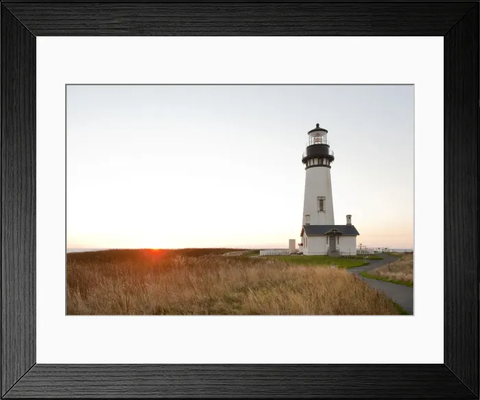 Framed Print : Yaquina Head Lighthouse, Oregon Coast, Oregon, USA Framed Print : Yaquina Head Lighthouse, Oregon Coast, Oregon, USA