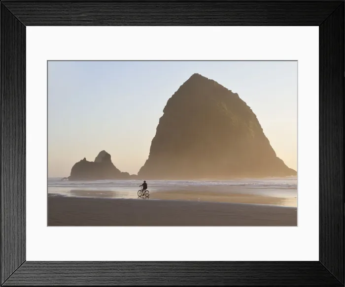 Framed Print : Sea stack at Cannon Beach, Oregon Coast, USA Framed Print : Sea stack at Cannon Beach, Oregon Coast, USA