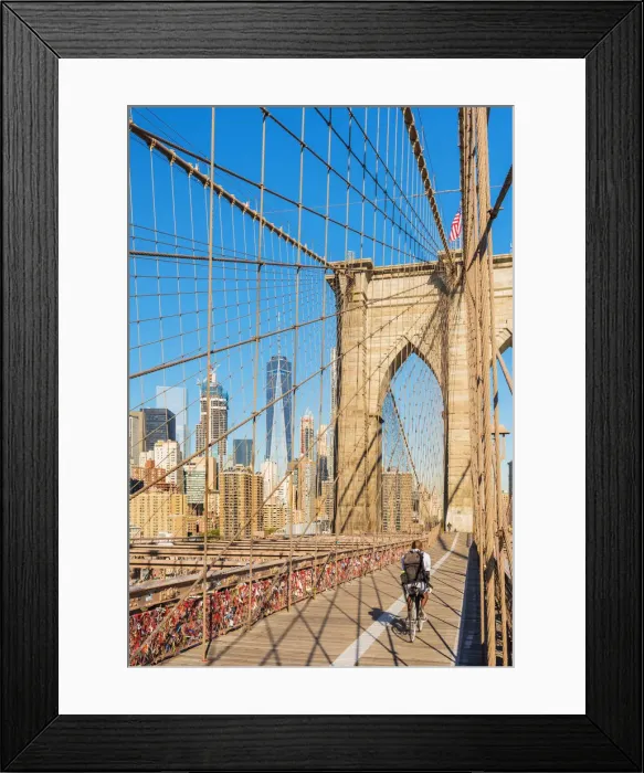 Framed Print : Cycling over the Brooklyn Bridge, New York, USA Framed Print : Cycling over the Brooklyn Bridge, New York, USA
